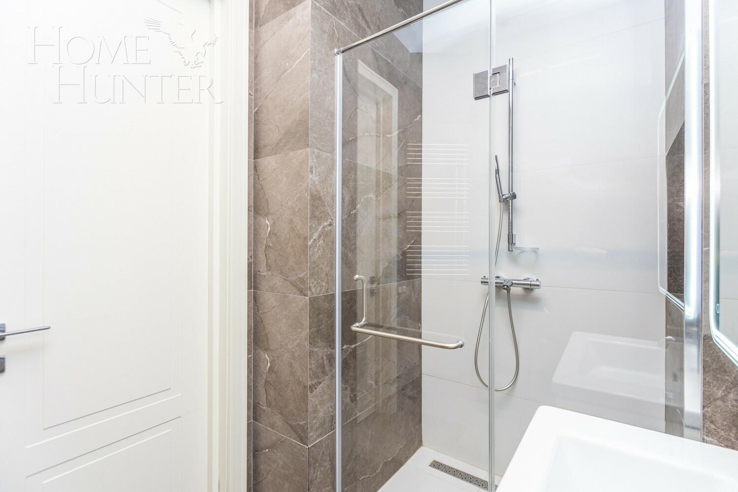 2-КОМН. КВАРТИРА С ОТДЕЛКОЙ 80 М² НА 5 ЭТАЖЕ