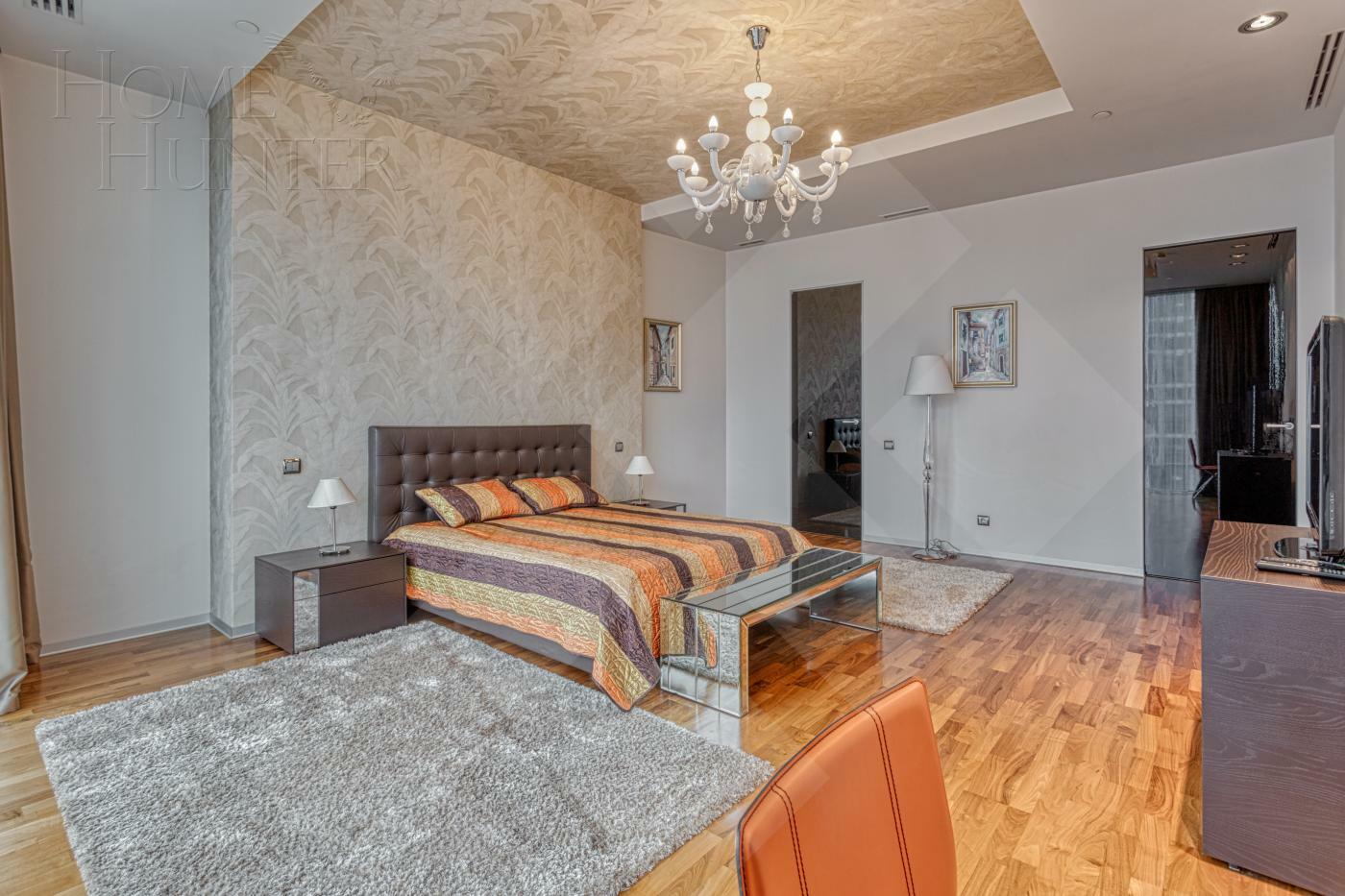 5-КОМН. КВАРТИРА С ОТДЕЛКОЙ 350 М² НА 52 ЭТАЖЕ