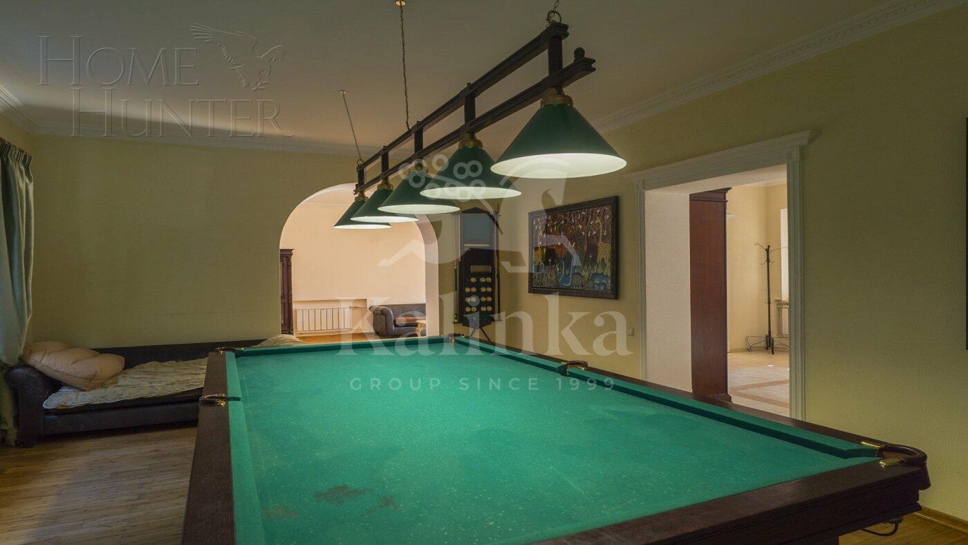 2-этажный коттедж 400 м² с отделкой