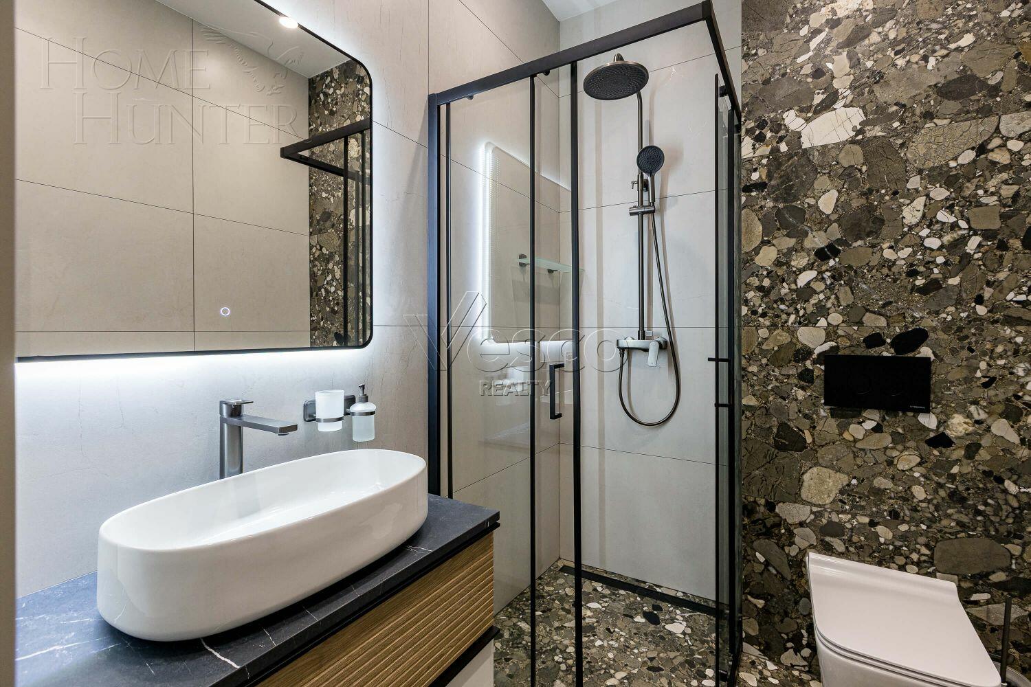 2-этажный коттедж 335 м² с отделкой