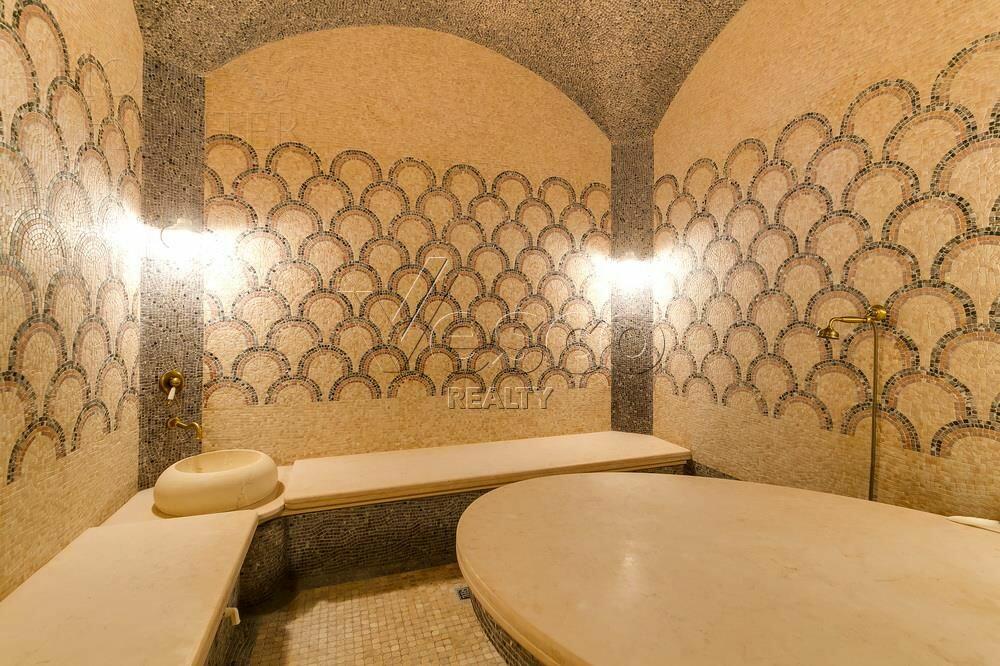 2-этажный коттедж 1 300 м² с отделкой