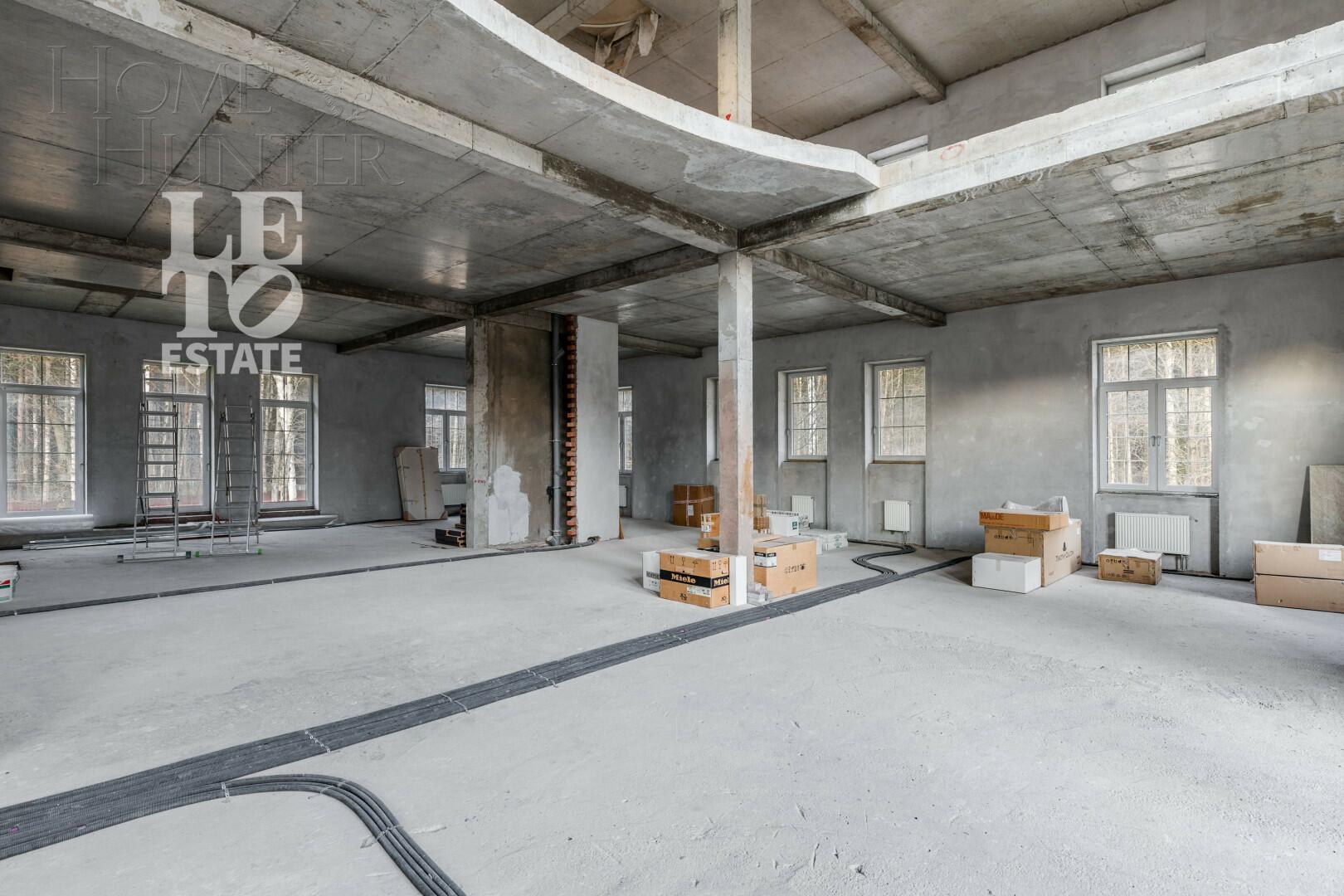 2-этажный коттедж 1 320 м² без отделки