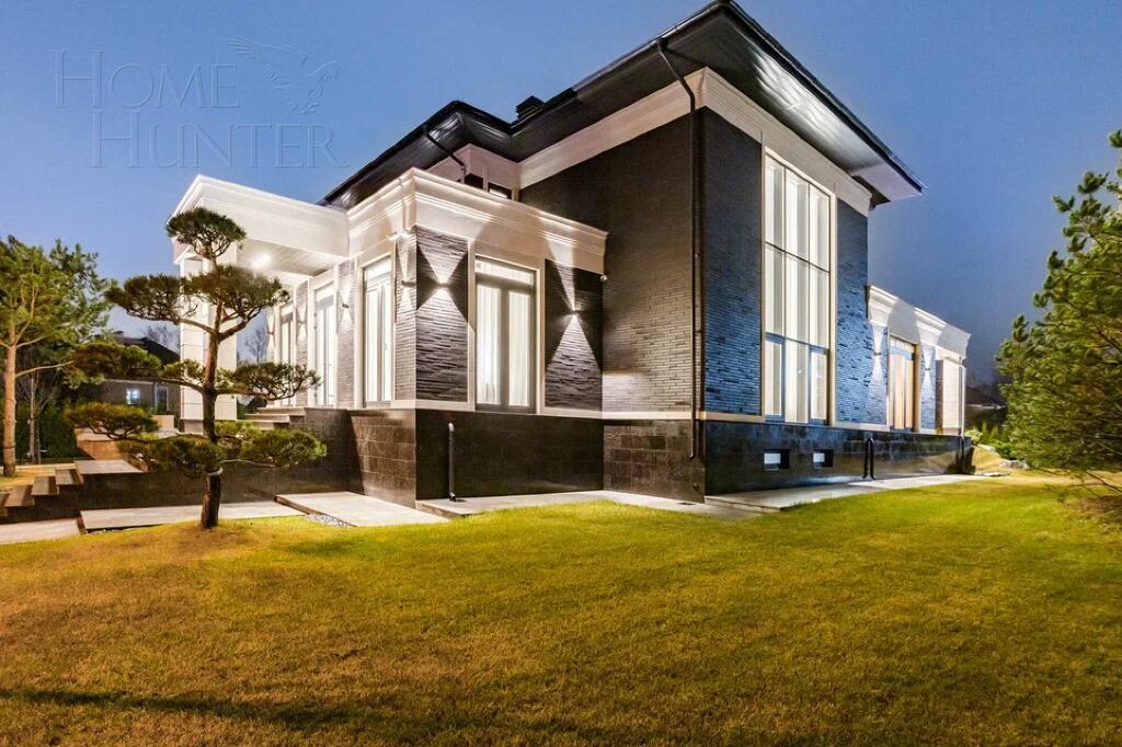 2-этажный коттедж 627.9 м² с отделкой