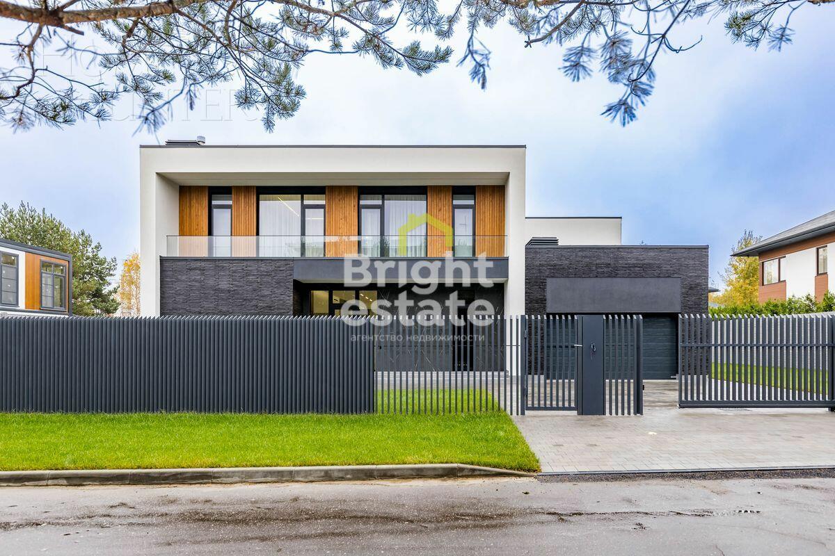 2-этажный коттедж 604 м² без отделки