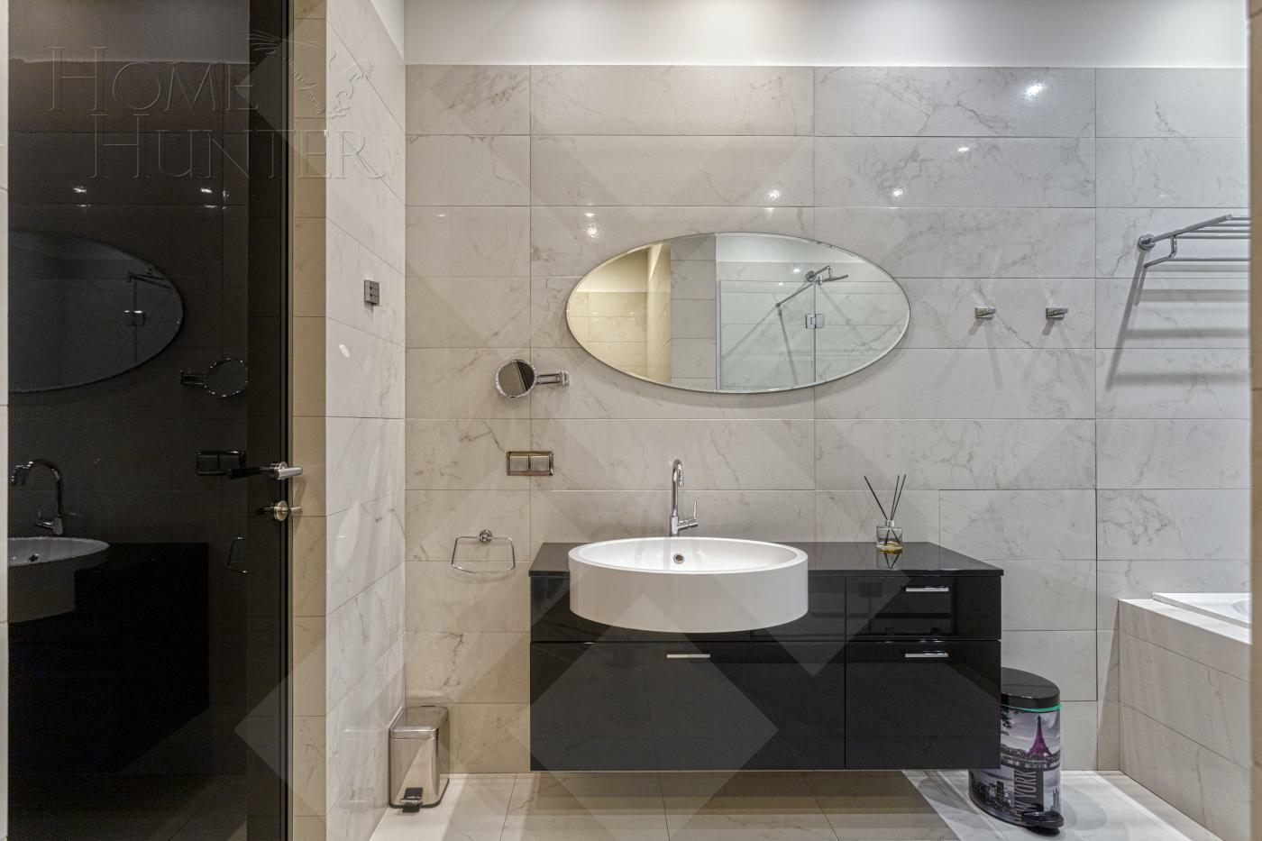 5-КОМН. КВАРТИРА С ОТДЕЛКОЙ 350 М² НА 52 ЭТАЖЕ