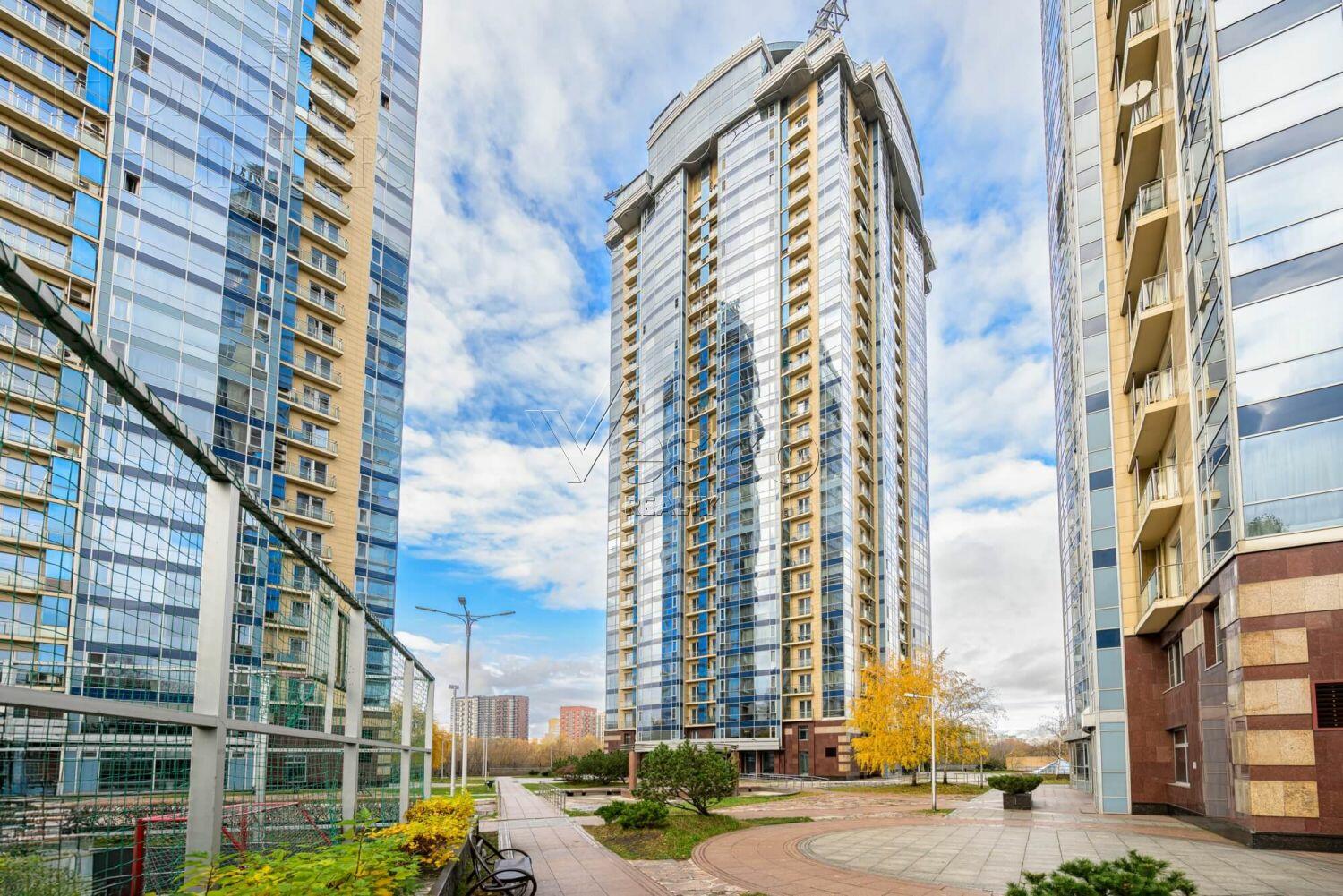 5-КОМН. КВАРТИРА С ОТДЕЛКОЙ 212 М² НА 27 ЭТАЖЕ