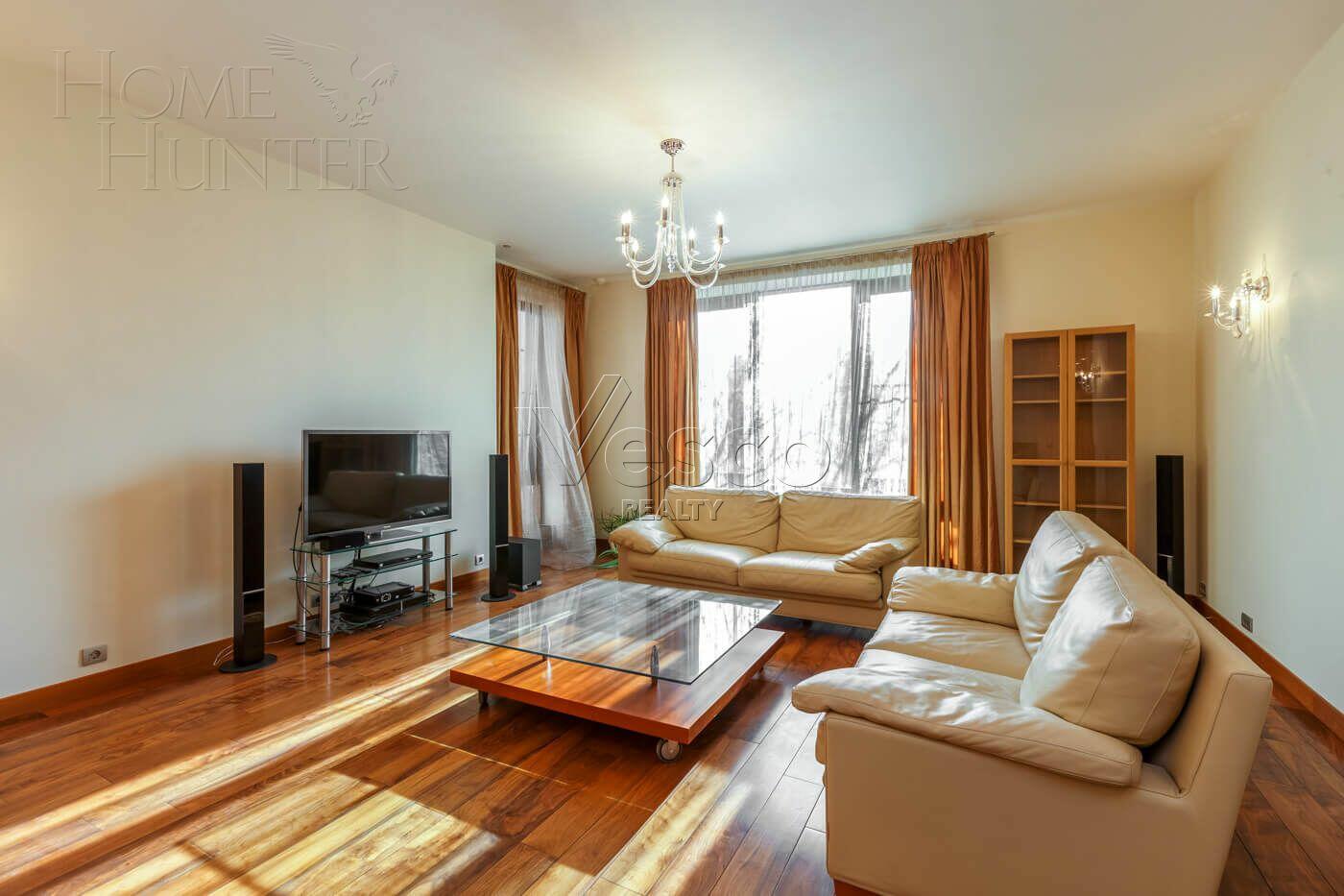 5-КОМН. КВАРТИРА С ОТДЕЛКОЙ 214.2 М² НА 2 ЭТАЖЕ