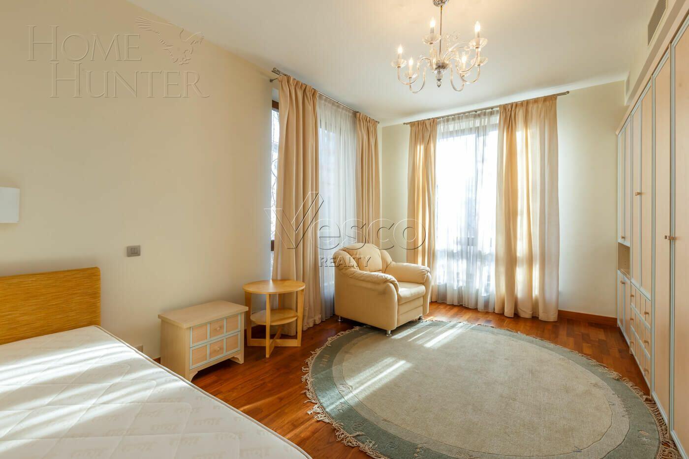 5-КОМН. КВАРТИРА С ОТДЕЛКОЙ 214.2 М² НА 2 ЭТАЖЕ