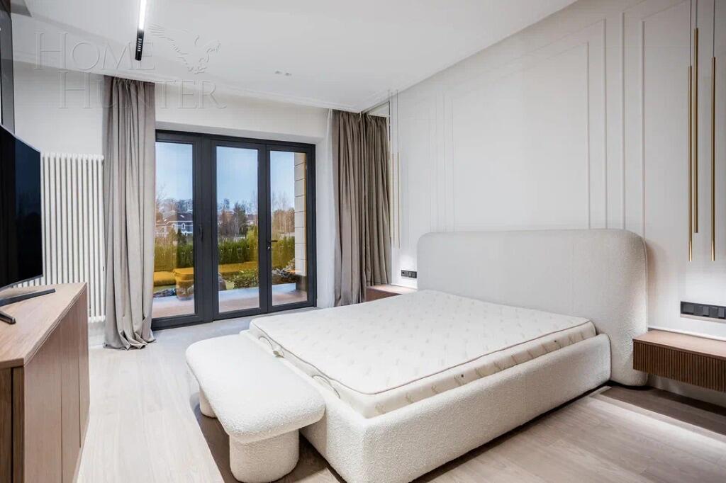 2-этажный коттедж 627.9 м² с отделкой