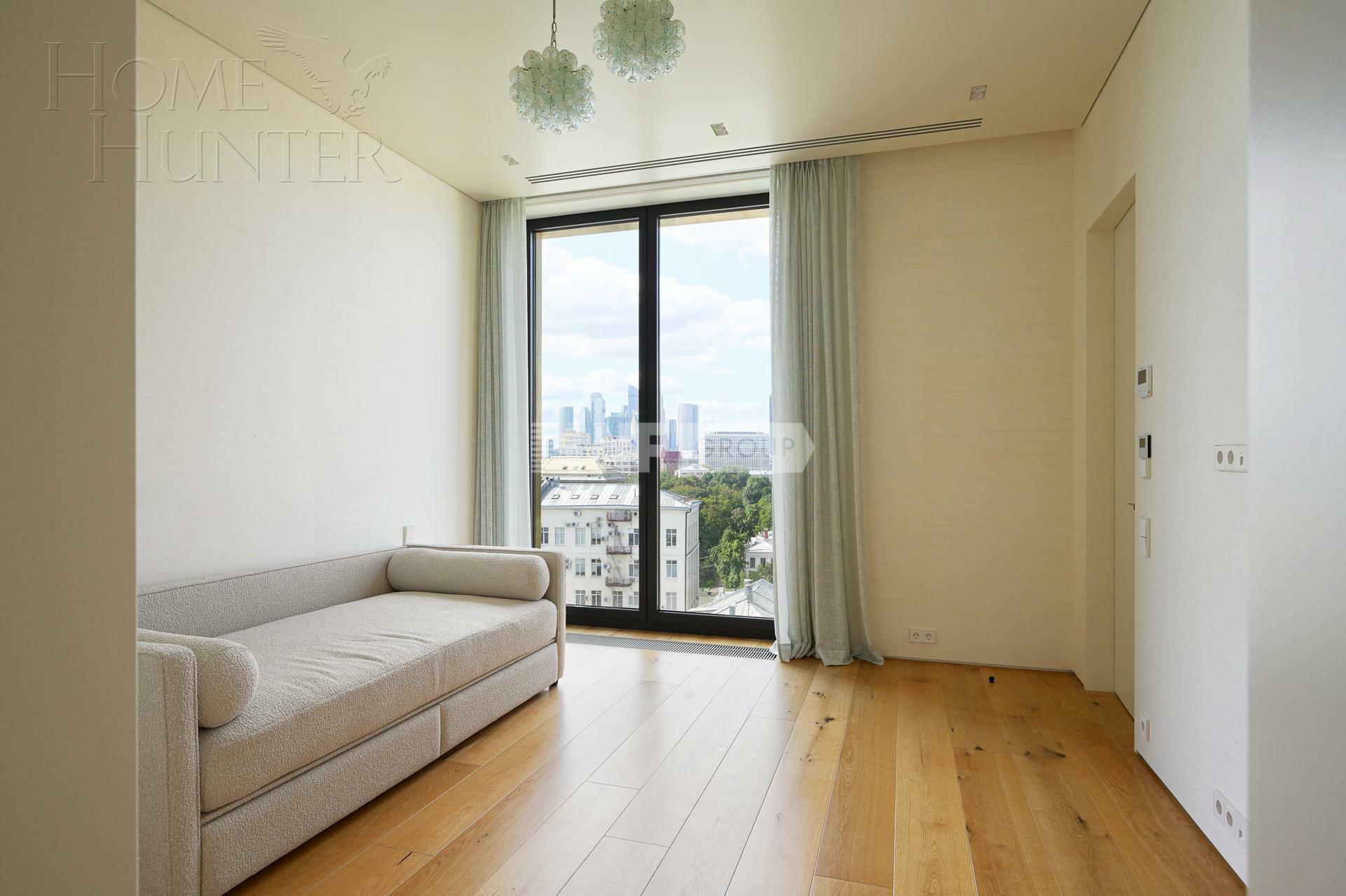 4-КОМН. КВАРТИРА С ОТДЕЛКОЙ 152.4 М² НА 9 ЭТАЖЕ