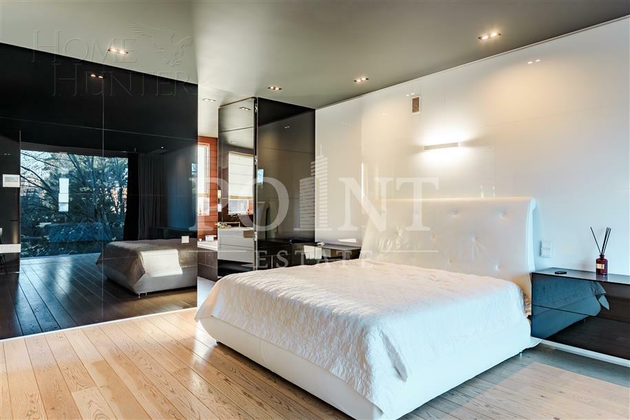 2-этажный таунхаус 400 м² с отделкой