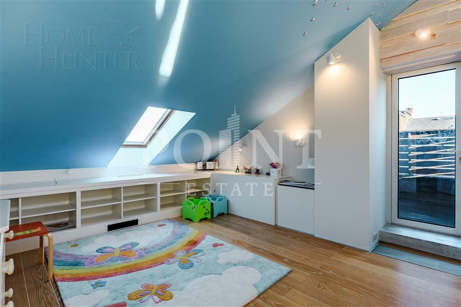 2-этажный таунхаус 400 м² с отделкой