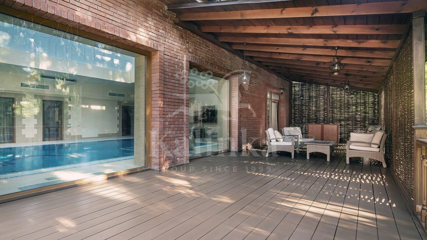 2-этажный коттедж 955 м² с отделкой