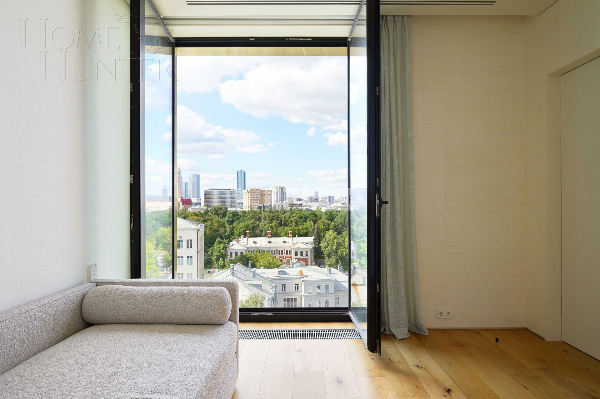 4-КОМН. КВАРТИРА С ОТДЕЛКОЙ 152.4 М² НА 9 ЭТАЖЕ