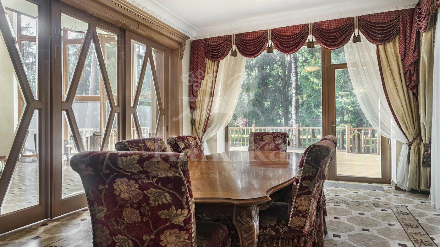 2-этажный коттедж 955 м² с отделкой