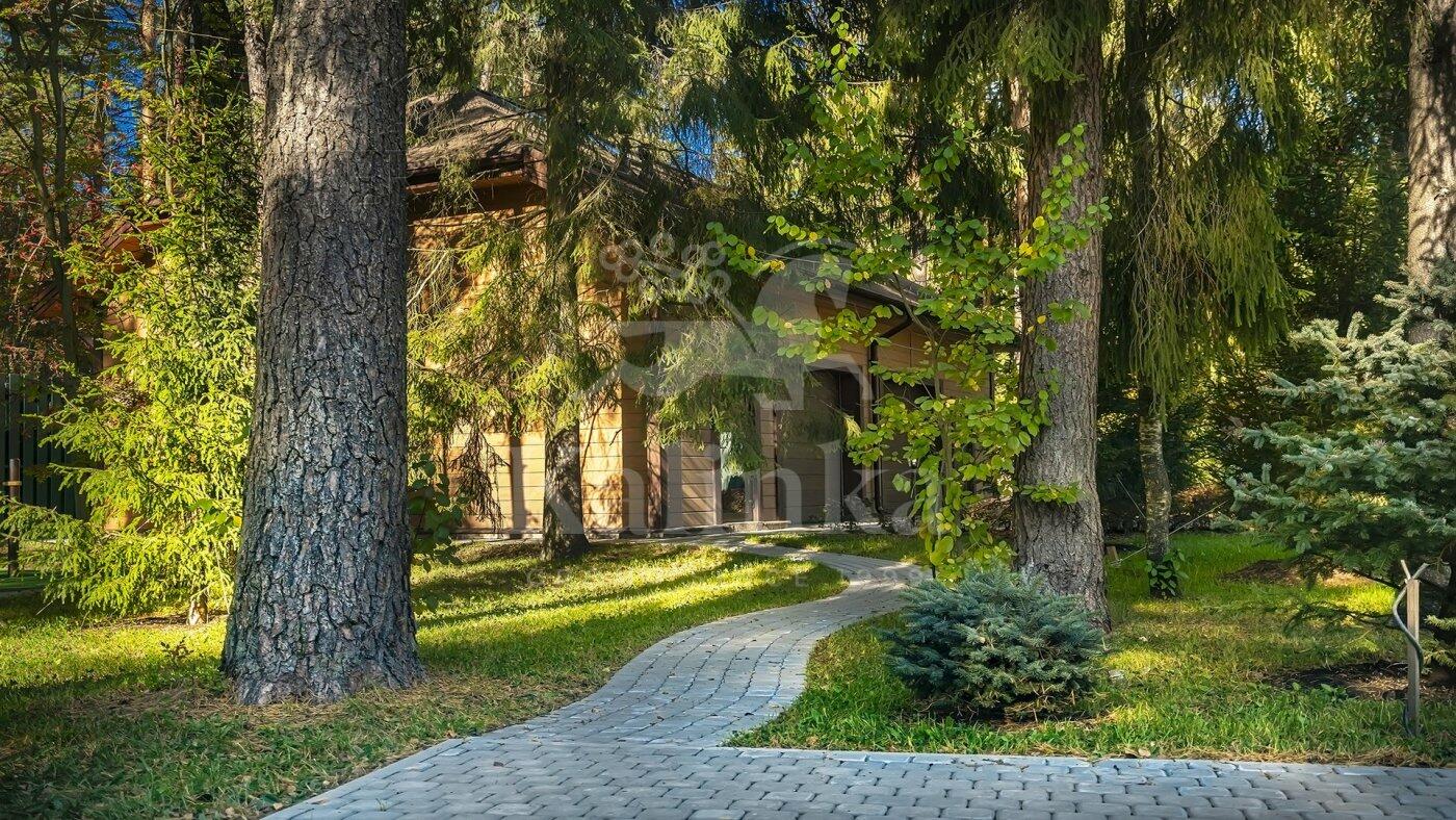 2-этажный коттедж 955 м² с отделкой