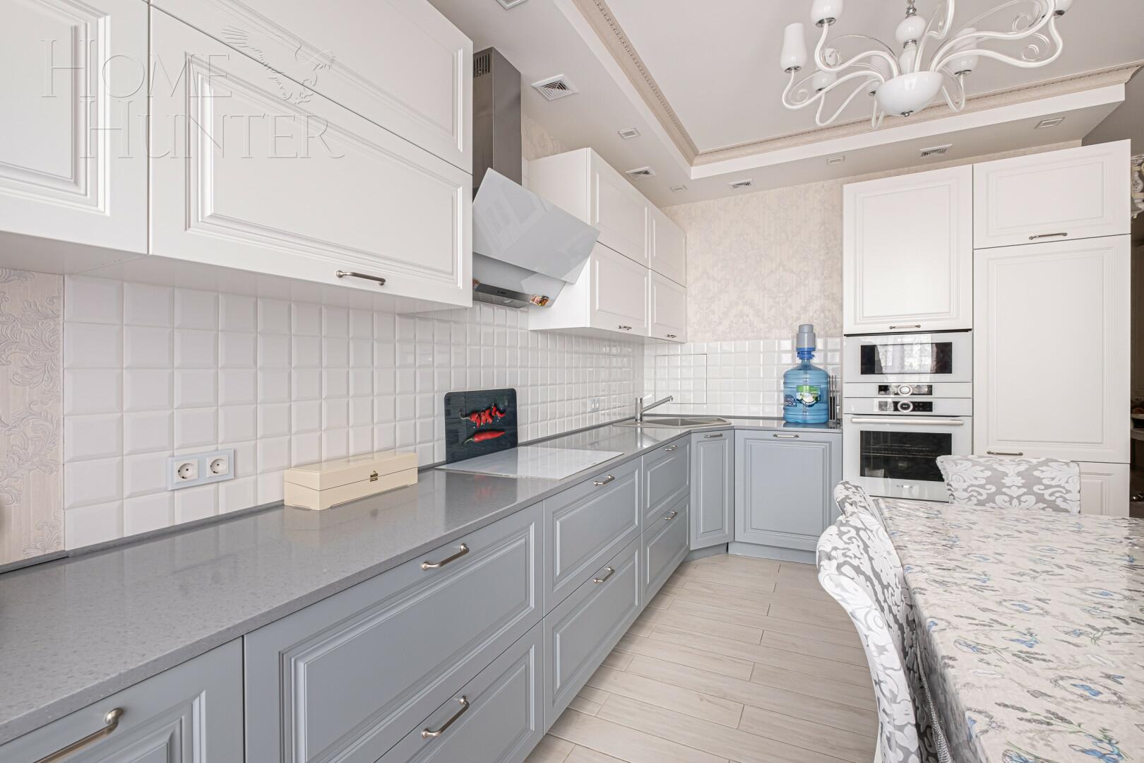 4-КОМН. КВАРТИРА С ОТДЕЛКОЙ 126.4 М² НА 10 ЭТАЖЕ