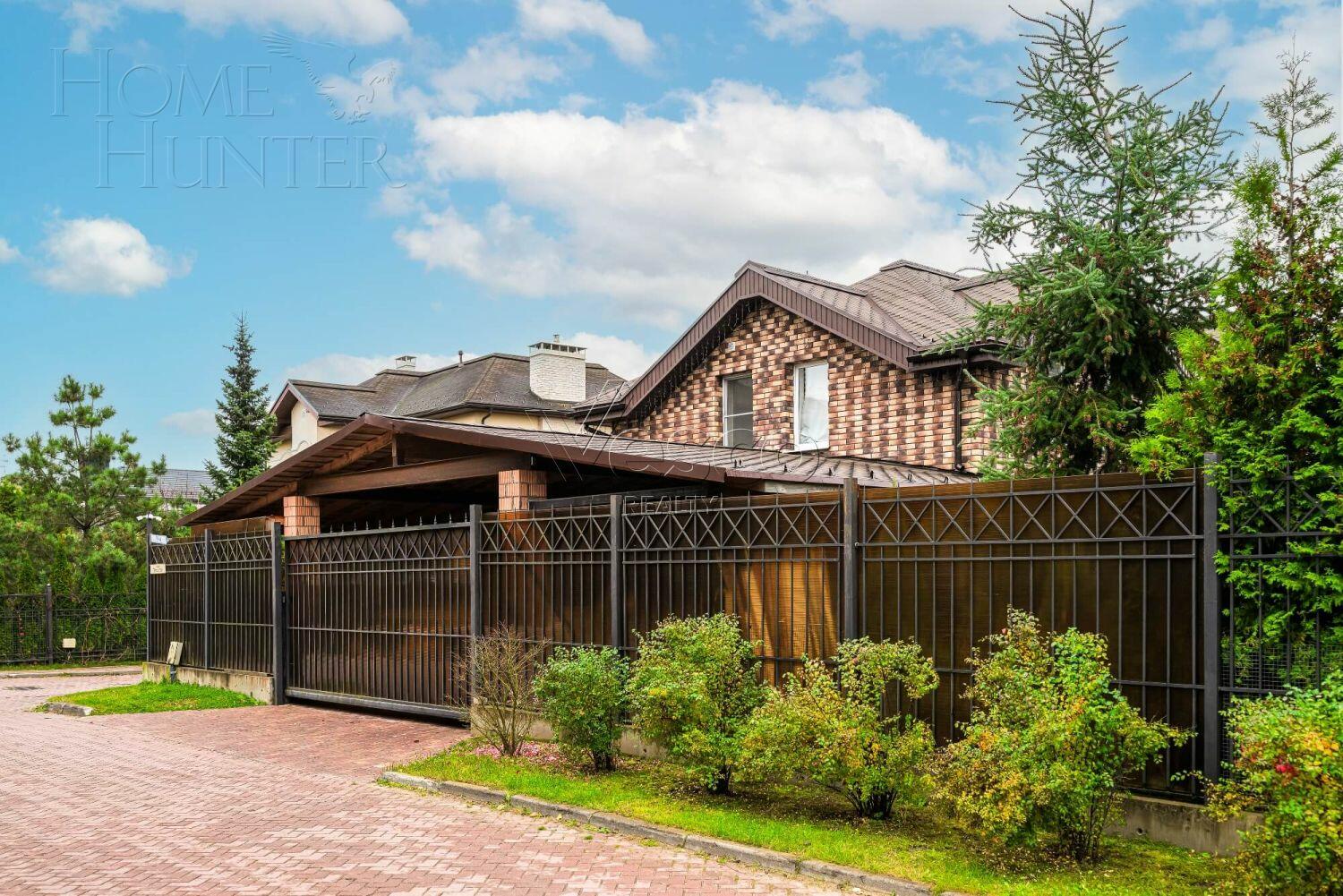 2-этажный коттедж 700 м² с отделкой