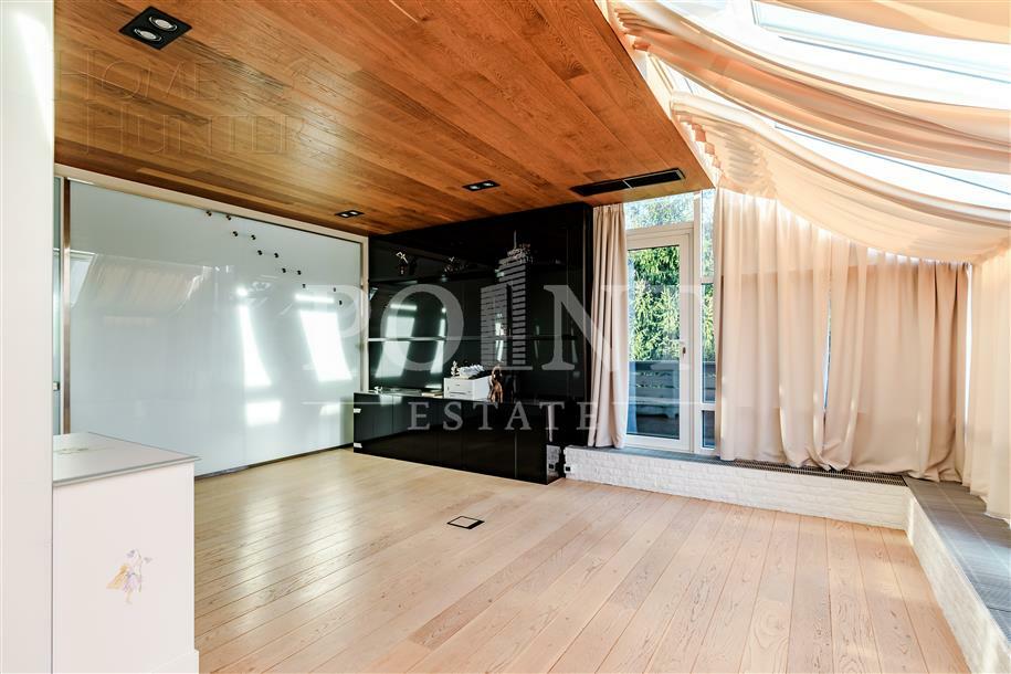 2-этажный таунхаус 400 м² с отделкой