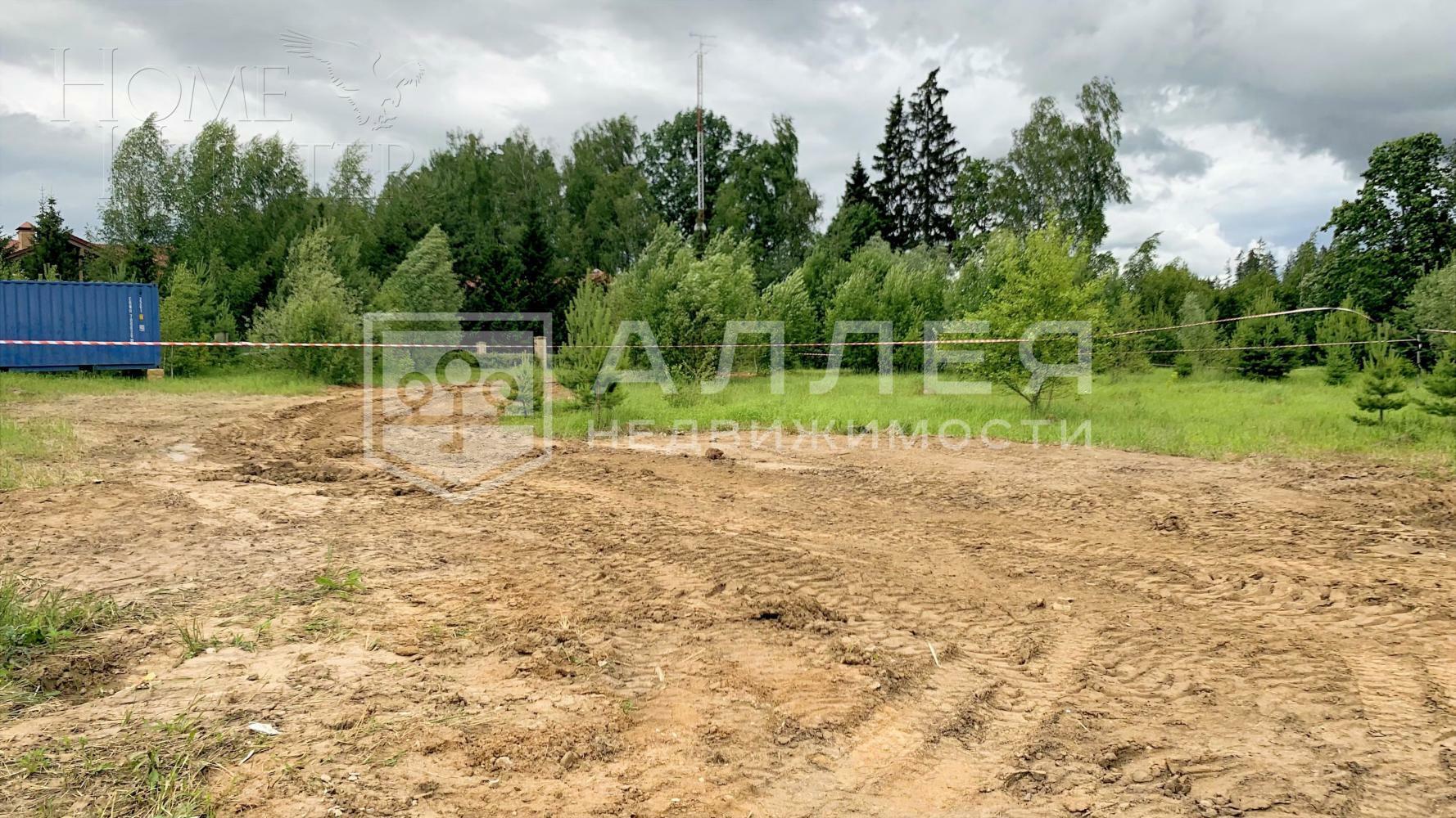 Участок 11 сот. в охраняемом поселке