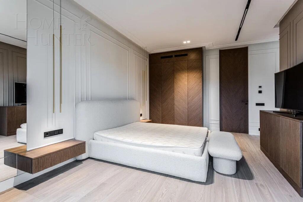 2-этажный коттедж 627.9 м² с отделкой