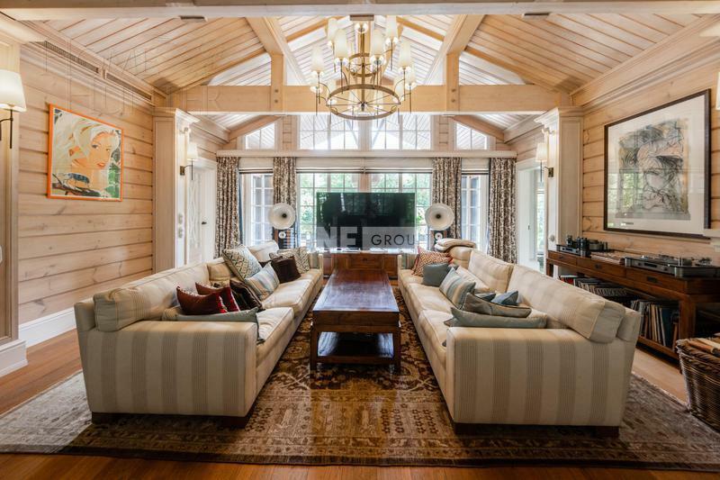 2-этажный коттедж 1 067 м² с отделкой