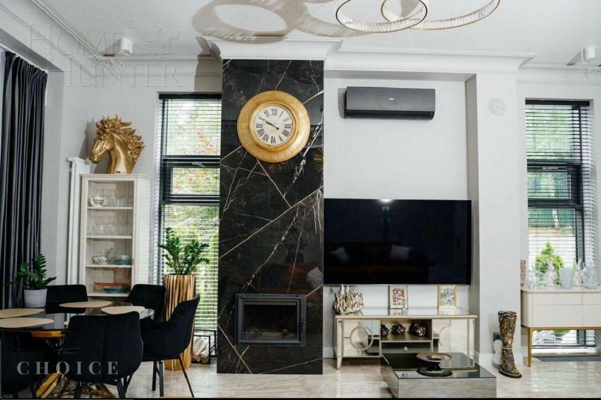 3-этажный таунхаус 270 м² с отделкой