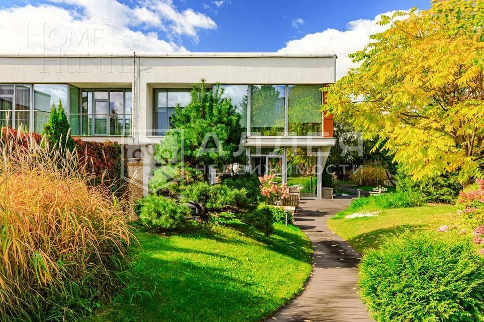 ТАУНХАУС 390 м² с отделкой