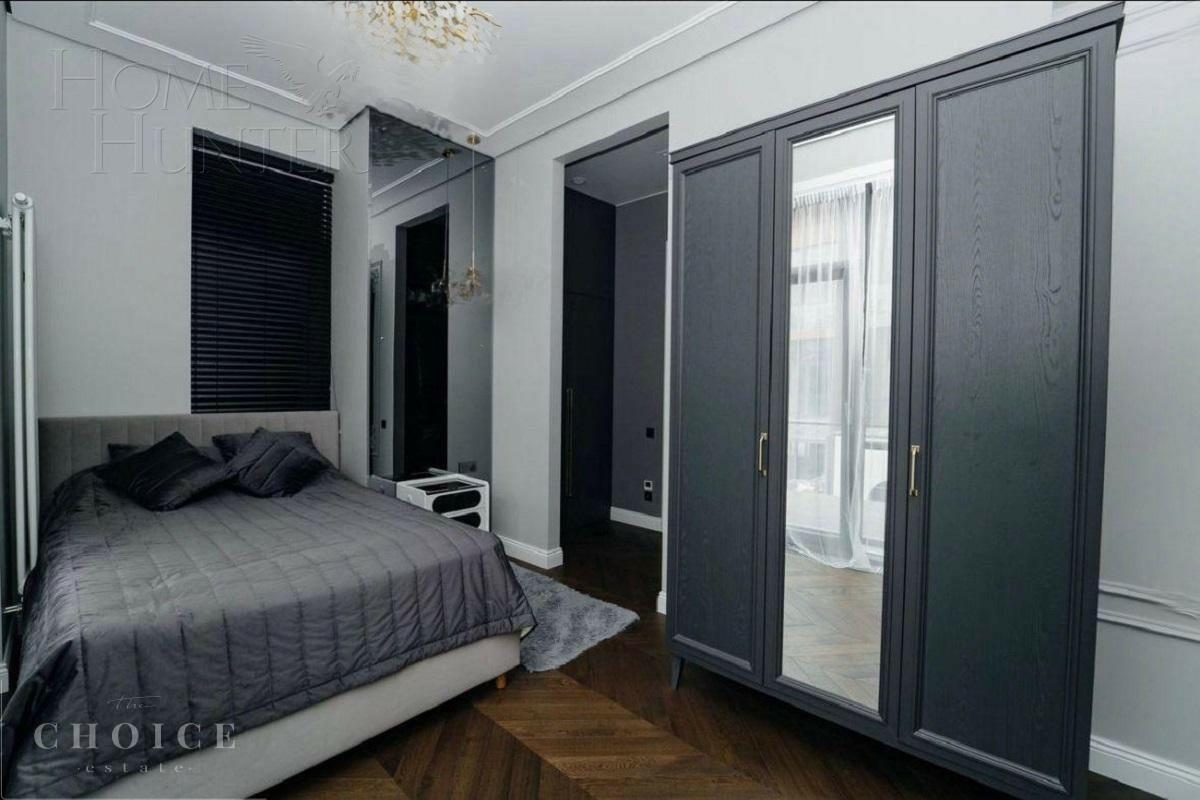 3-этажный таунхаус 270 м² с отделкой