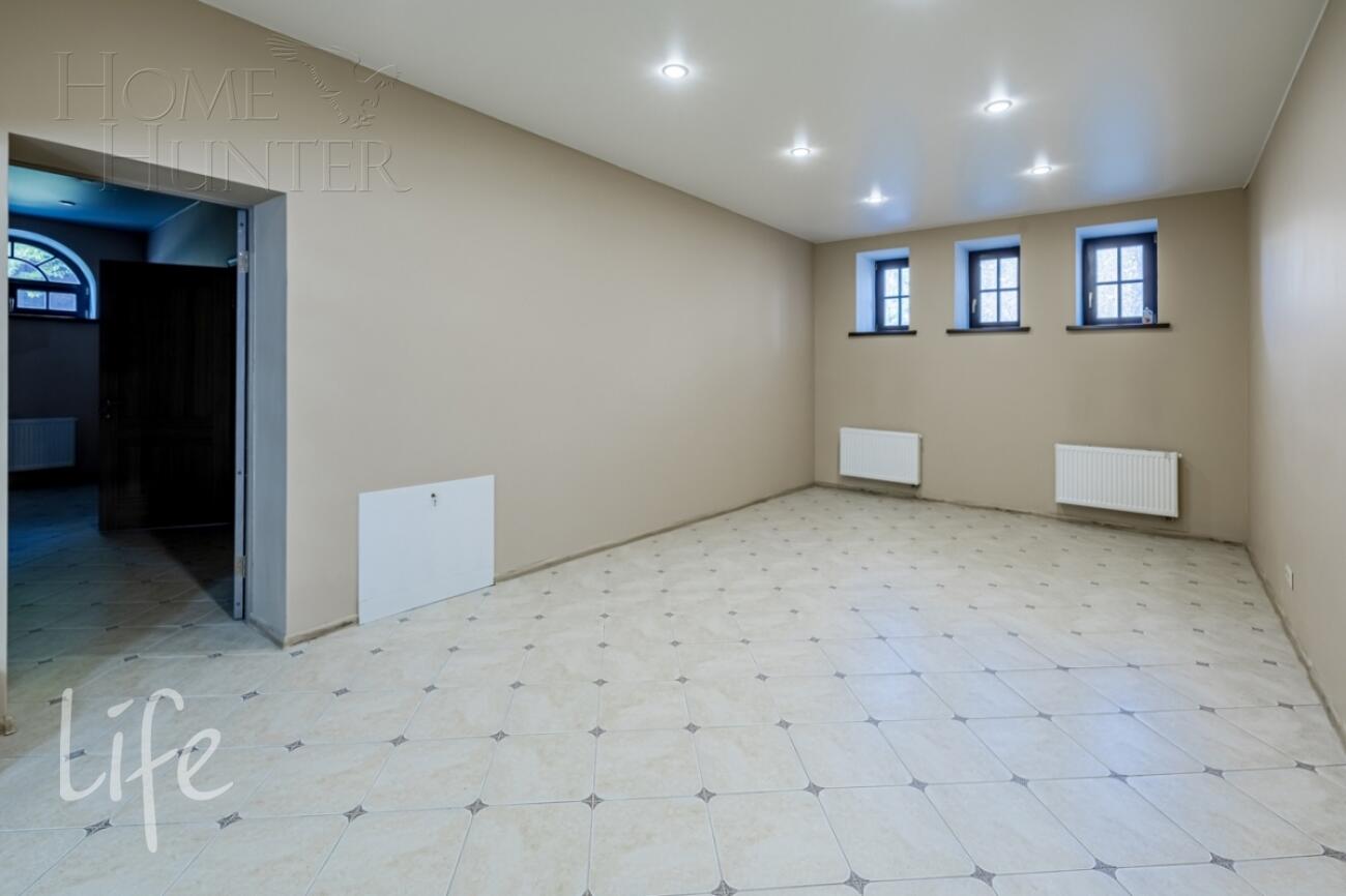 2-этажный коттедж 450 м² с отделкой