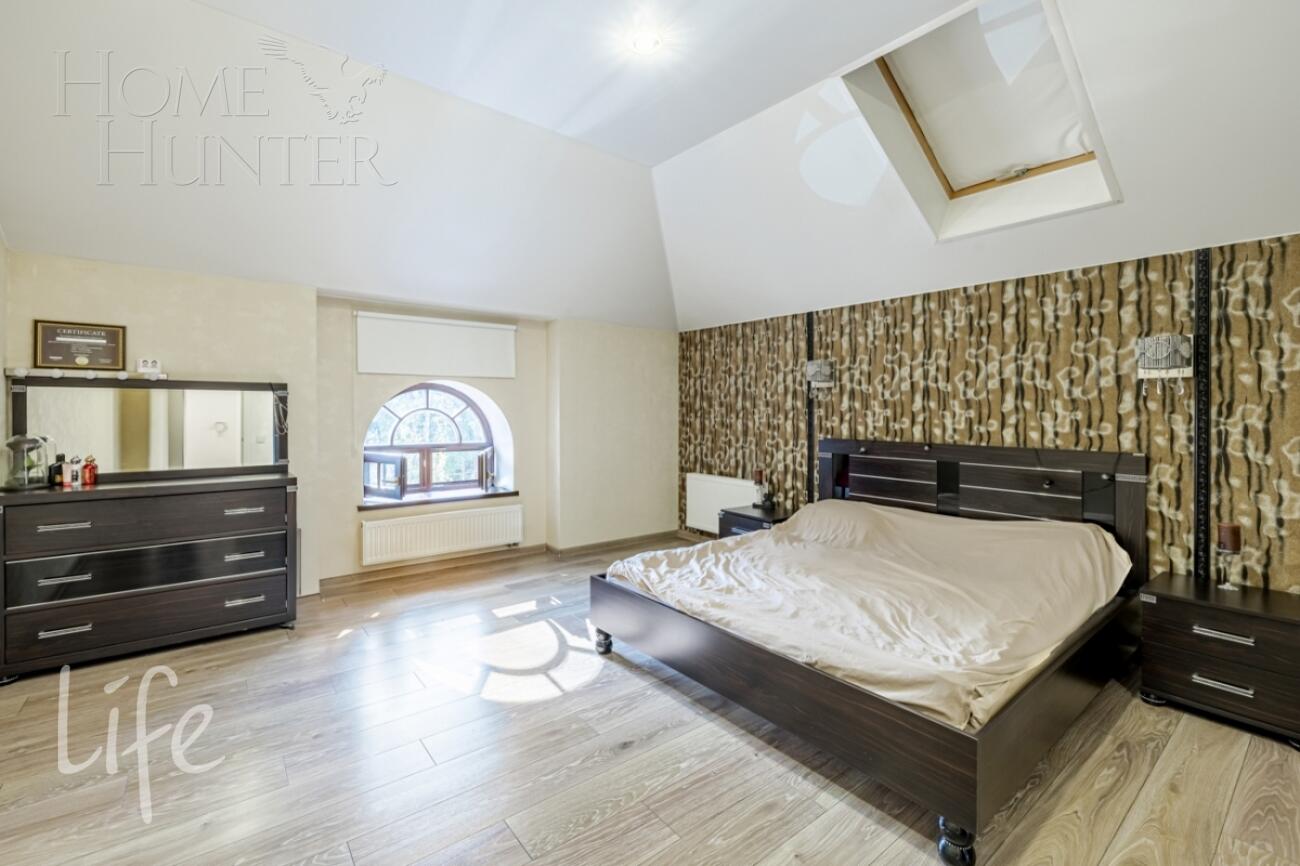 2-этажный коттедж 450 м² с отделкой