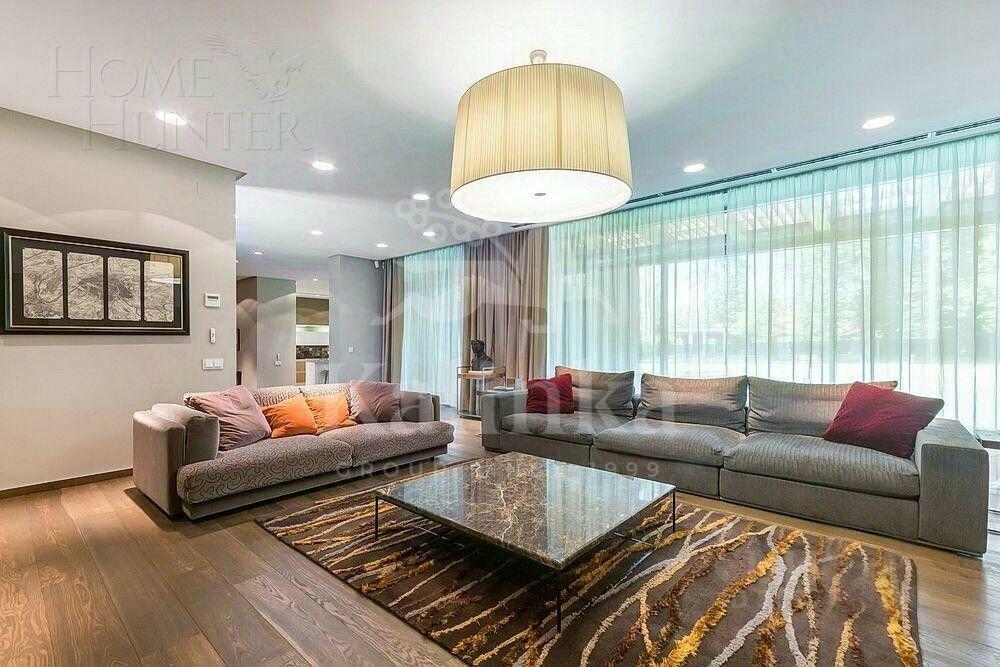 2-этажный коттедж 640 м² с отделкой