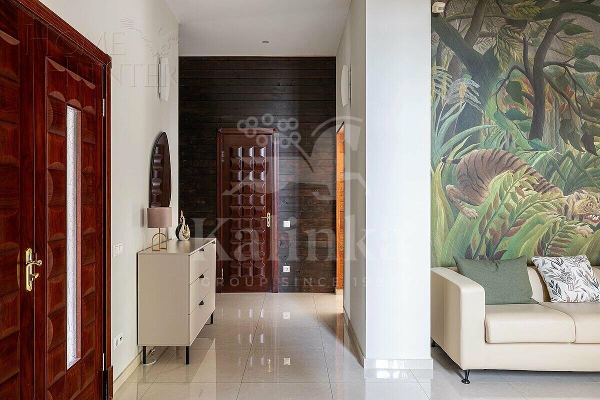 2-этажный коттедж 430 м² с отделкой