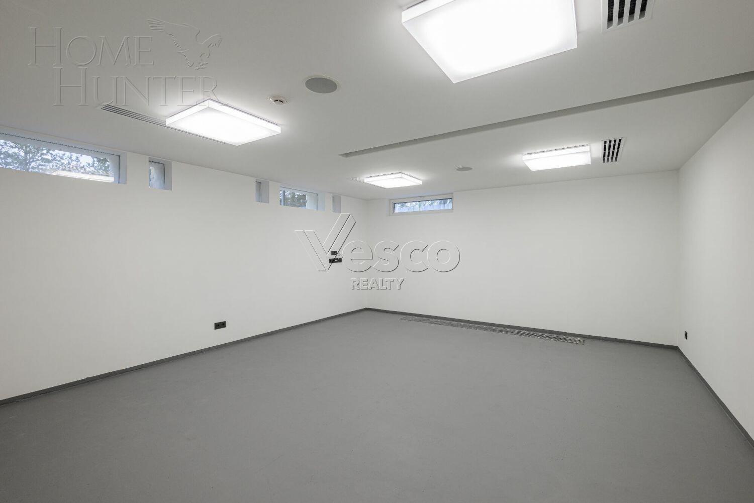 2-этажный коттедж 760 м² с отделкой