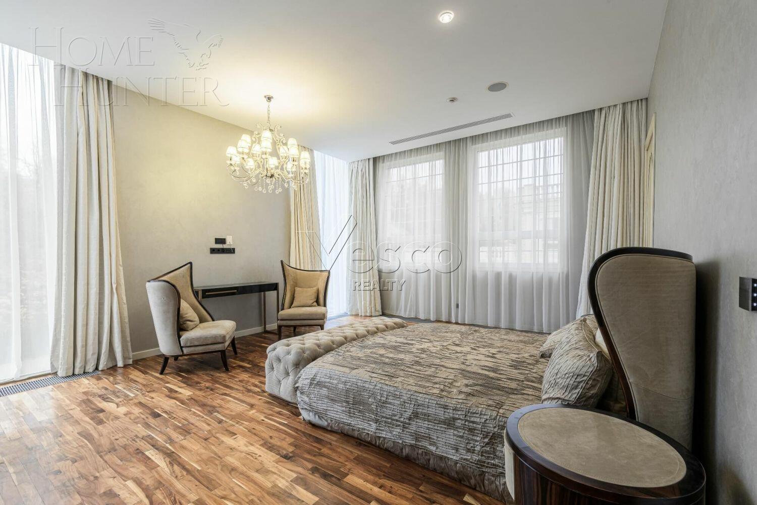 2-этажный коттедж 760 м² с отделкой