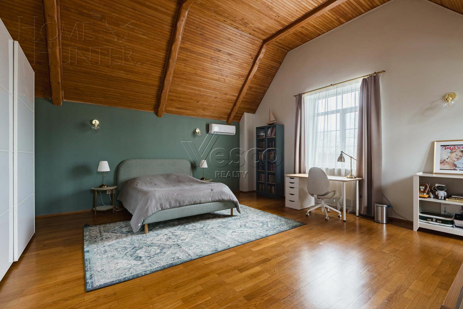 2-этажный коттедж 560 м² с отделкой