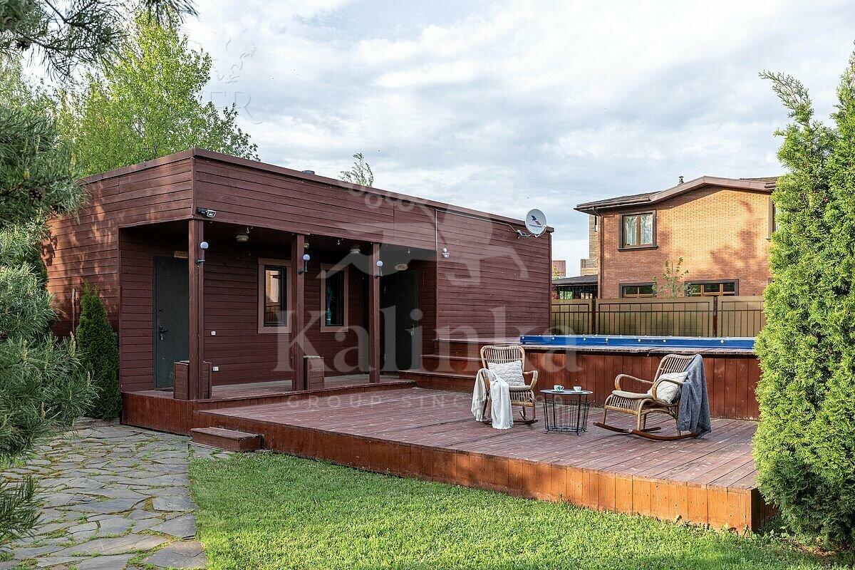 2-этажный коттедж 430 м² с отделкой