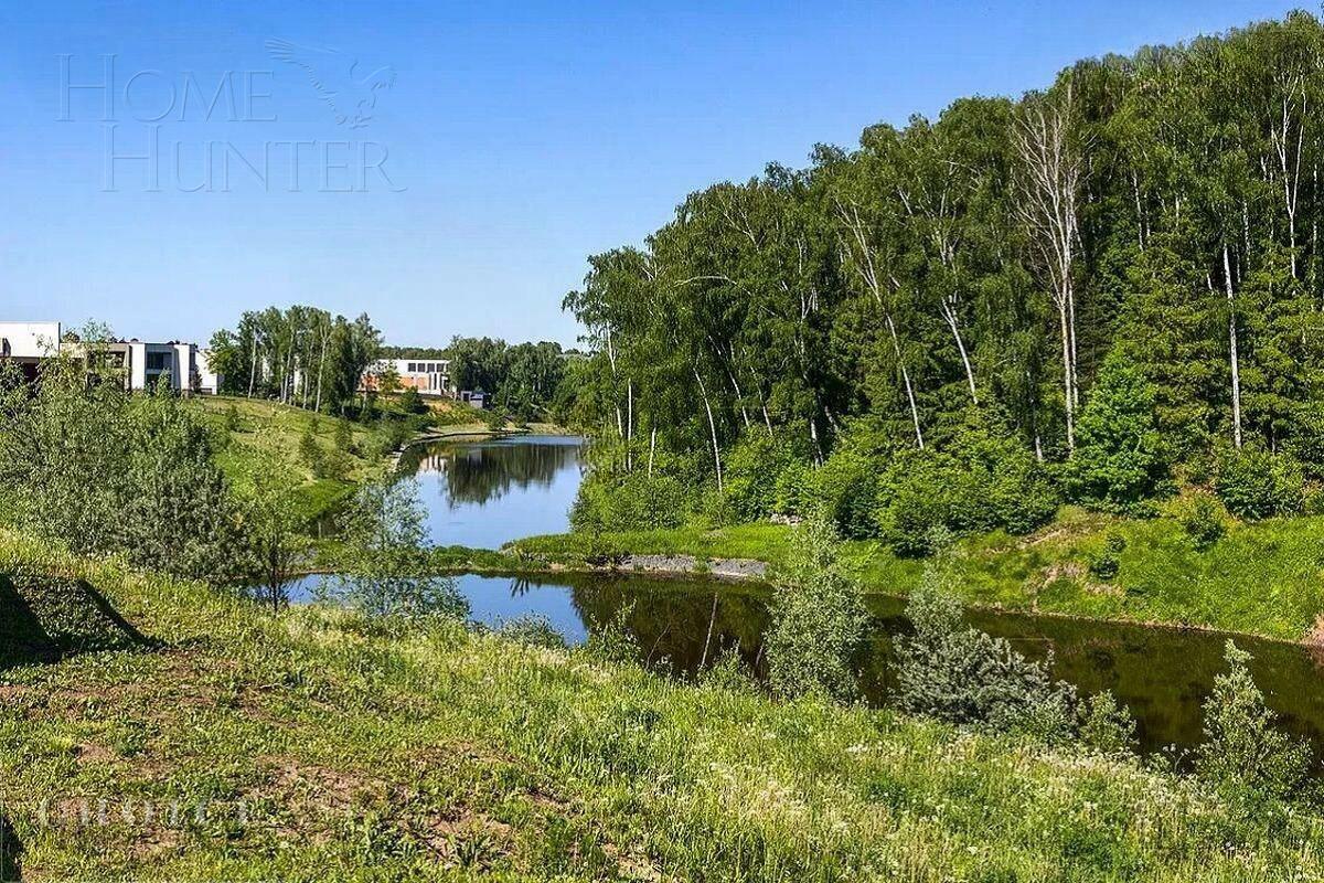 Участок 30.3 сот. в охраняемом поселке