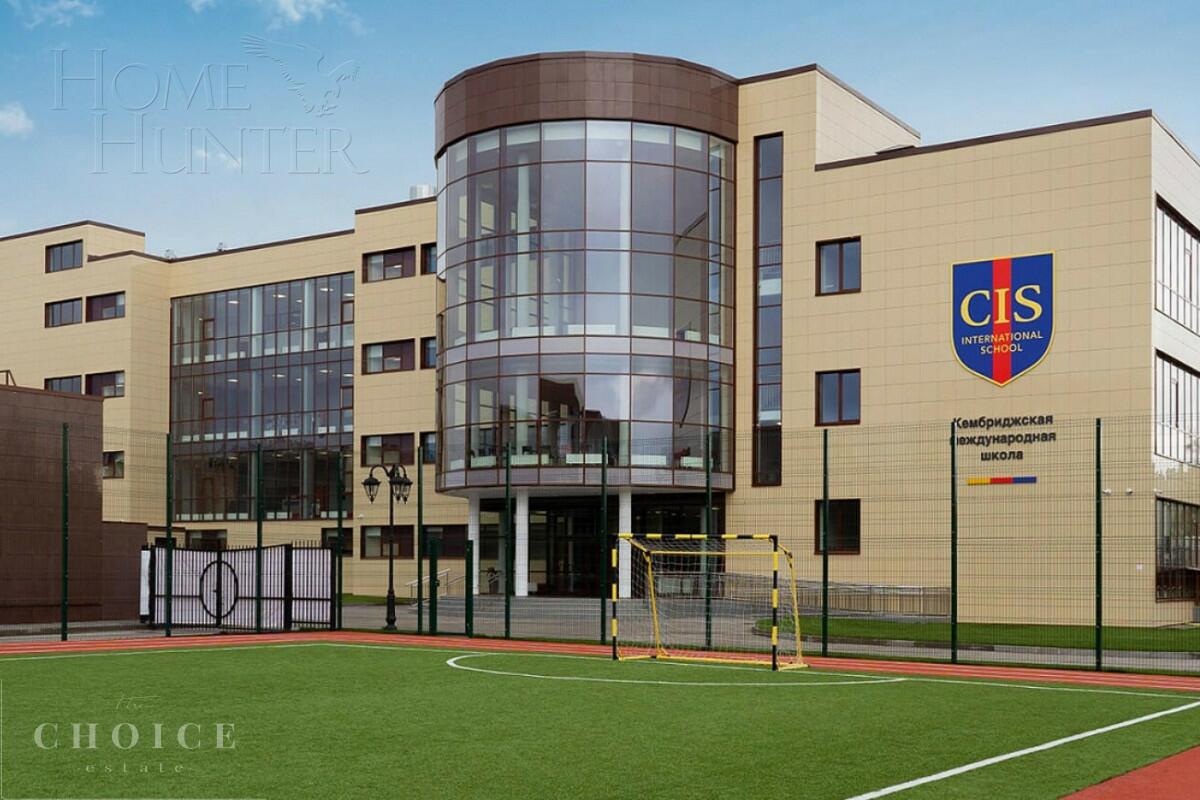 Участок 30.3 сот. в охраняемом поселке