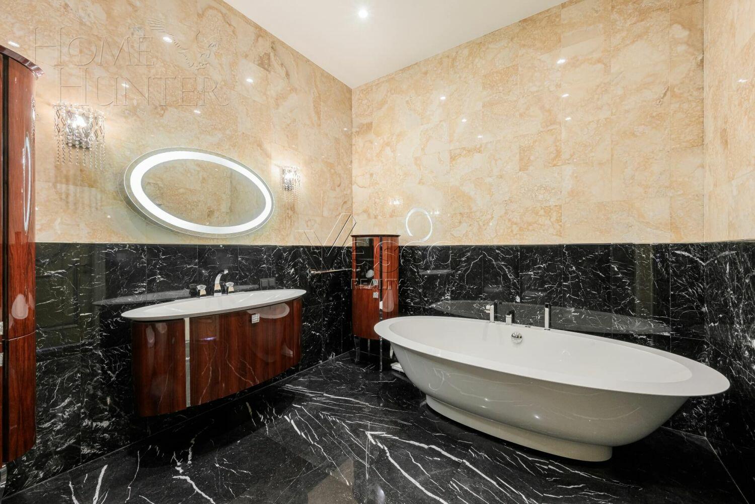 2-этажный коттедж 760 м² с отделкой