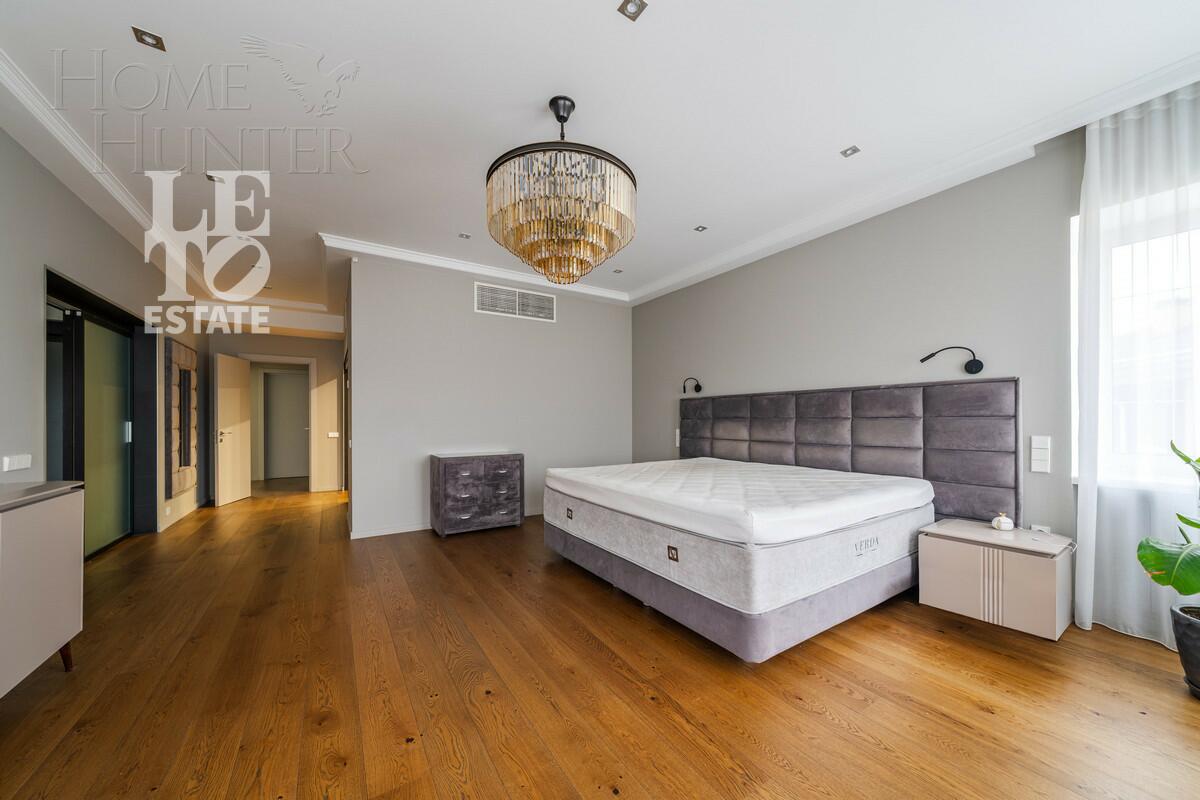 2-этажный коттедж 1 512 м² с отделкой