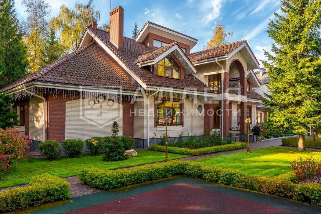 2-этажный коттедж 750 м² с отделкой