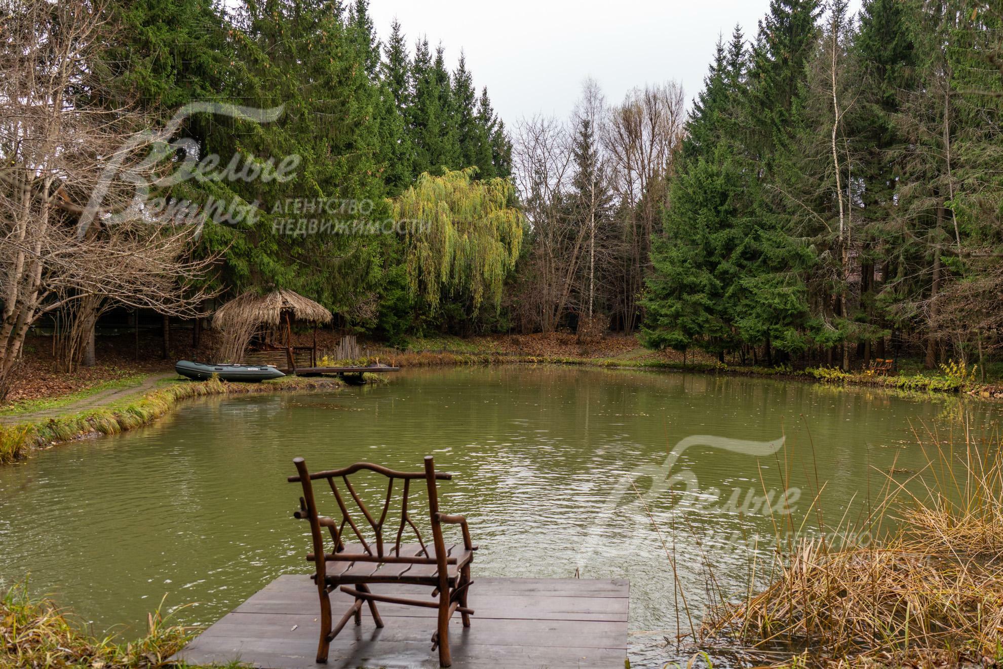 2-этажный коттедж 1 100 м² с отделкой