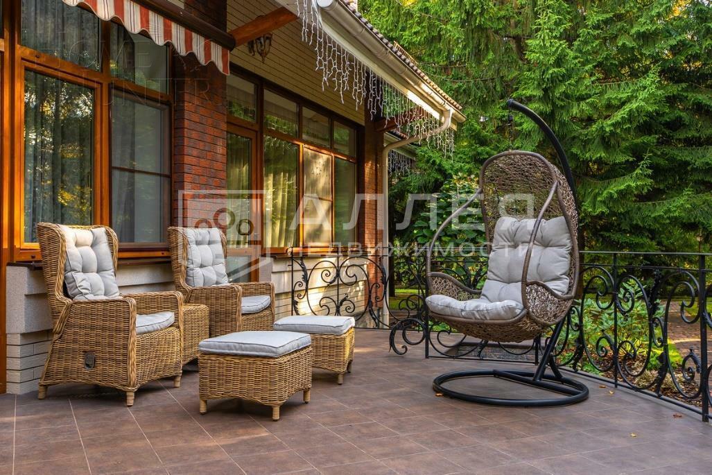 2-этажный коттедж 750 м² с отделкой