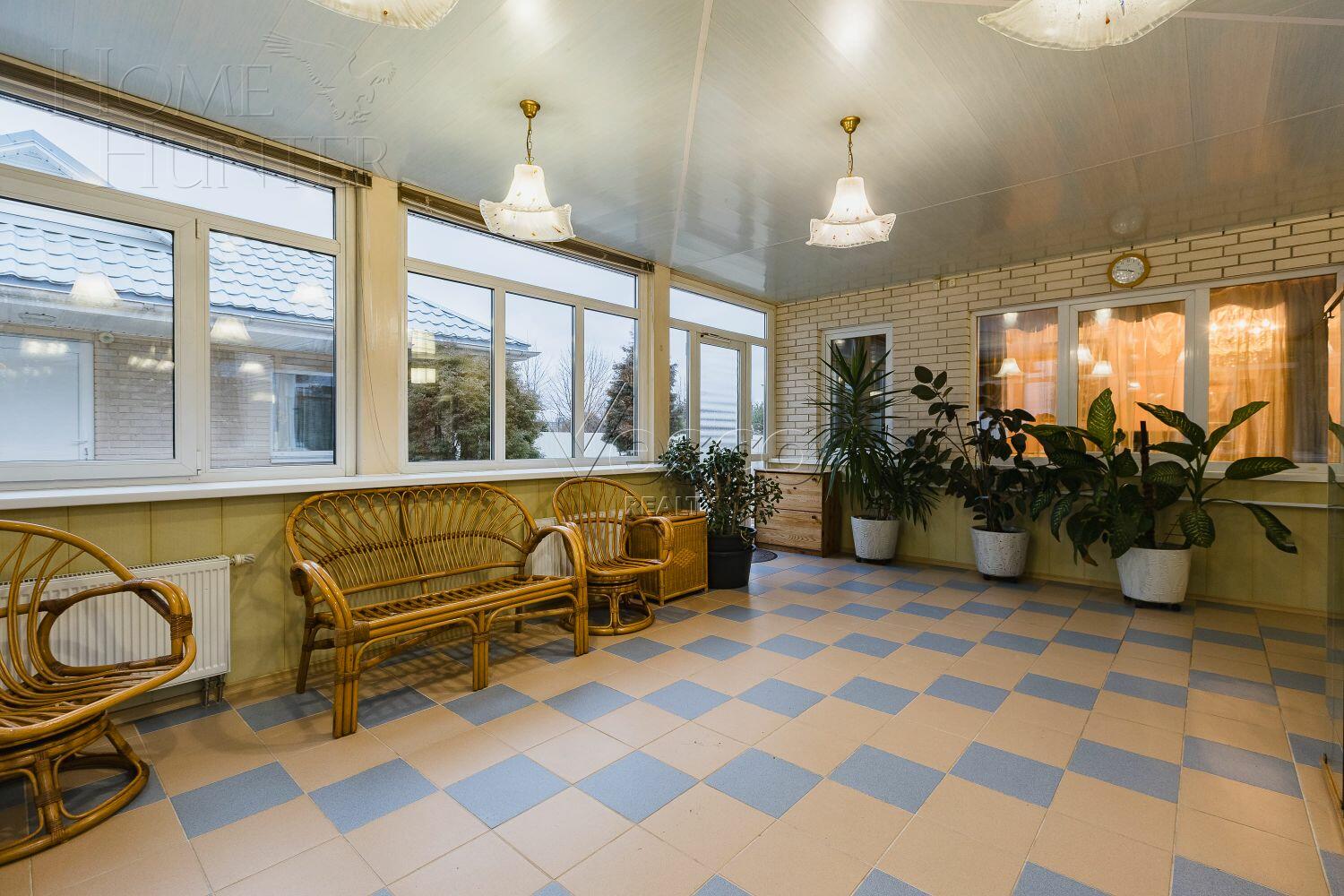 2-этажный коттедж 365 м² с отделкой