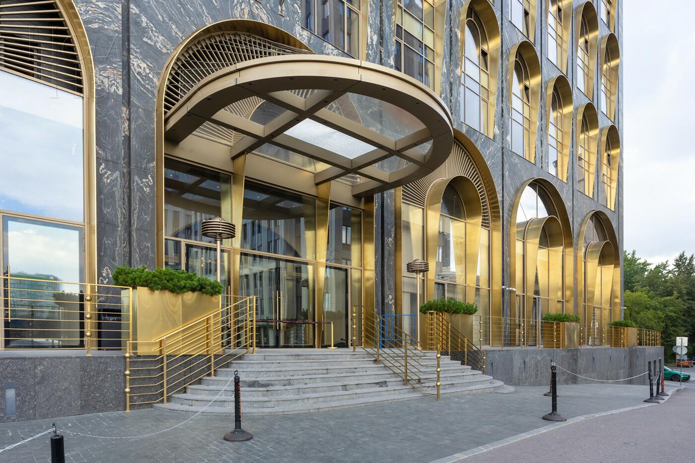 3-КОМН. АПАРТАМЕНТЫ С ОТДЕЛКОЙ 128 М² НА 28 ЭТАЖЕ