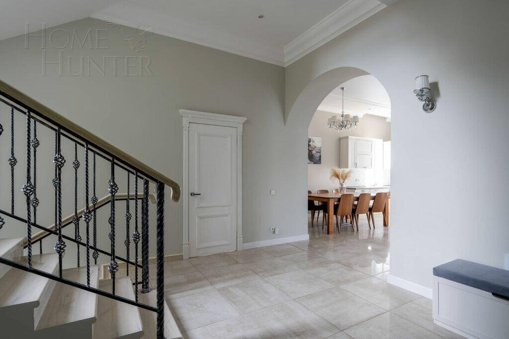 2-этажный коттедж 595 м² с отделкой