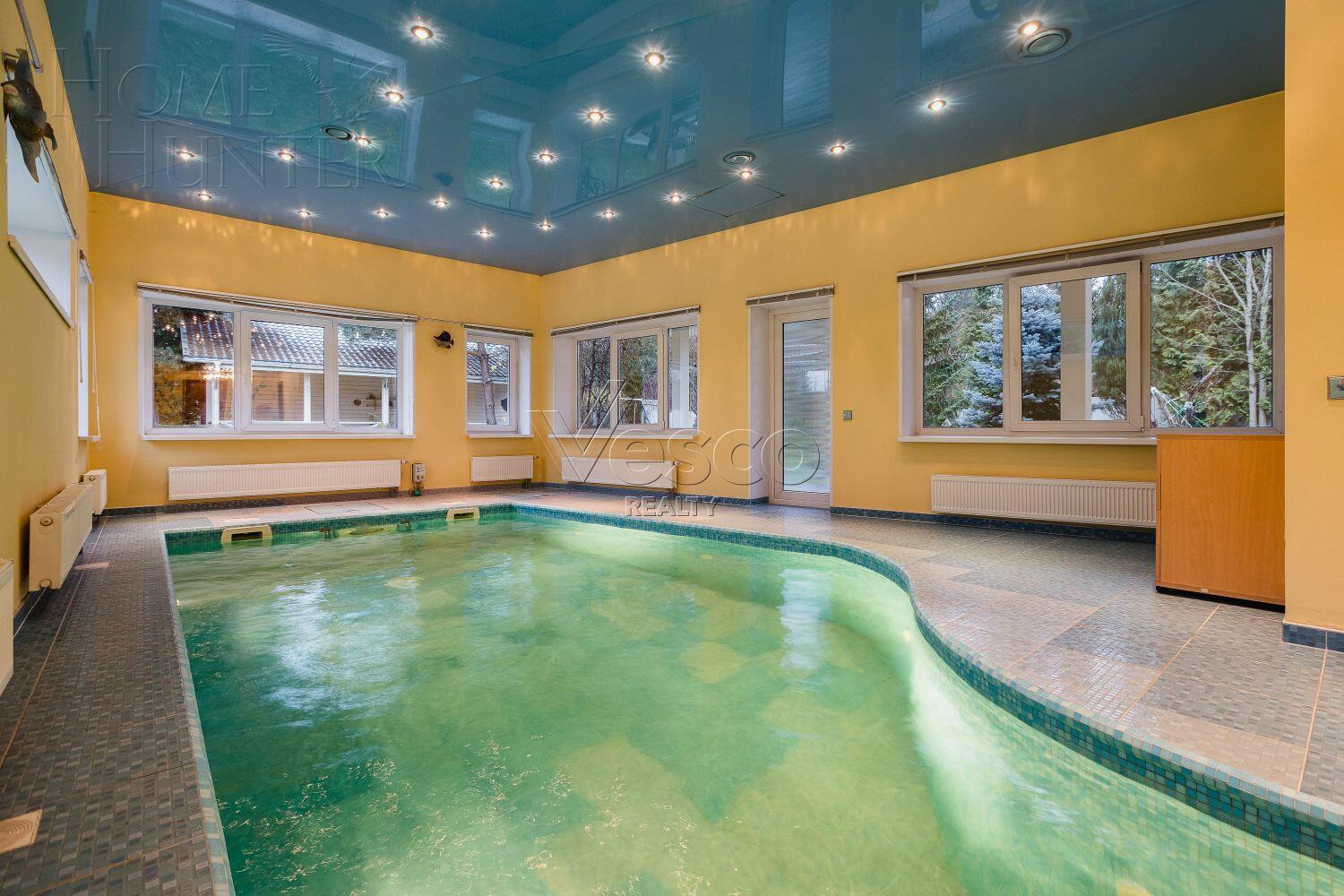 2-этажный коттедж 365 м² с отделкой