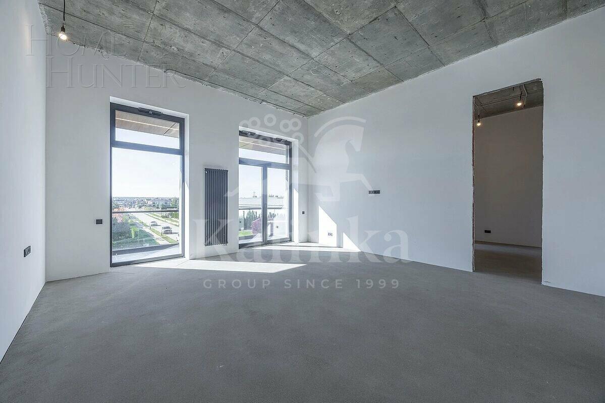 3-этажный коттедж 1 223 м² без отделки