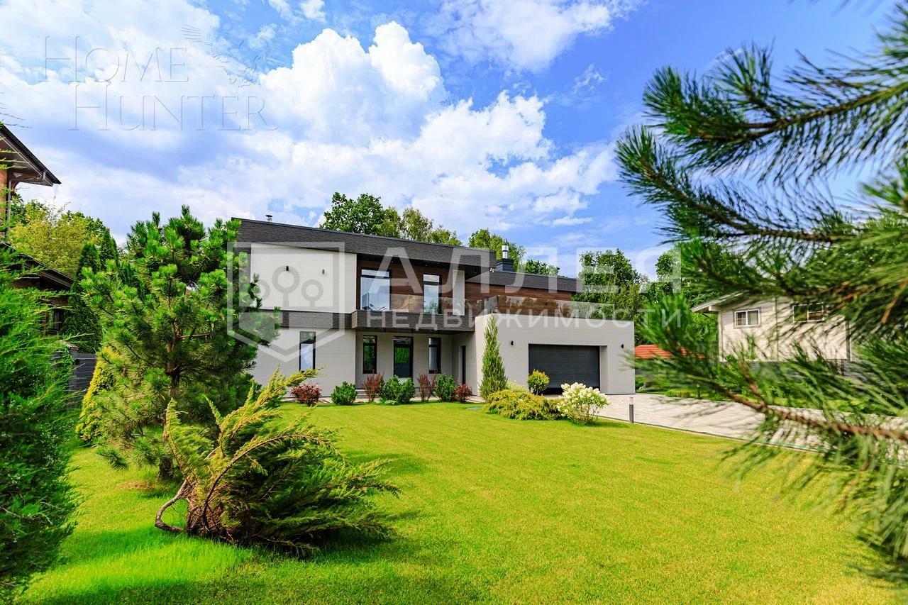 2-этажный коттедж 540 м² с отделкой